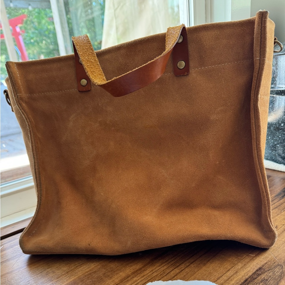 Parker Thatch Medium Mimi Caramel Suede Tote Bag